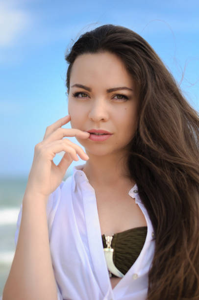 istock girl on the beach 861573270