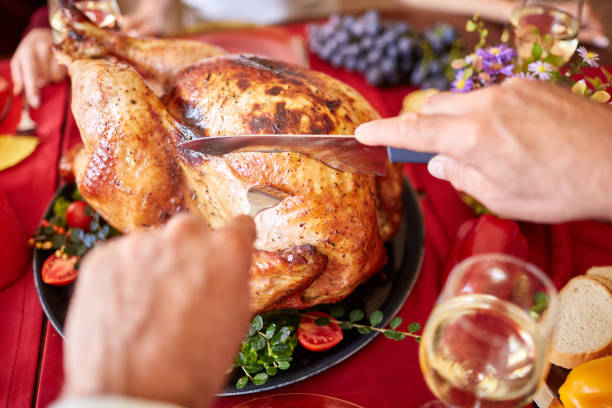 istock Baked roasted chicken on a holiday table. Food concept. 861580524