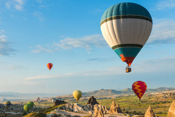 istock air balloon in Cappadocia, Turkey 861691902