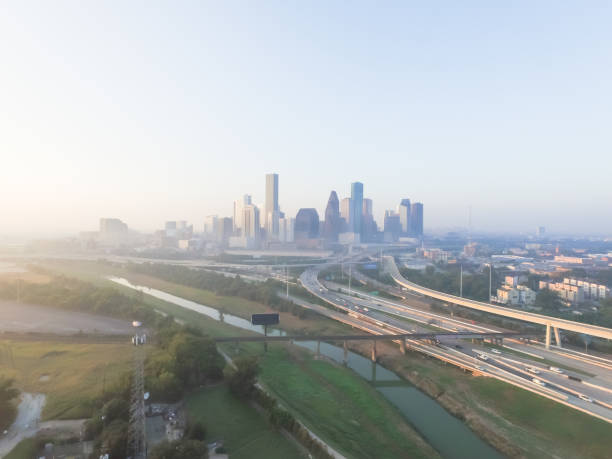 istock Houston Downton Highway view fron North side 861722042
