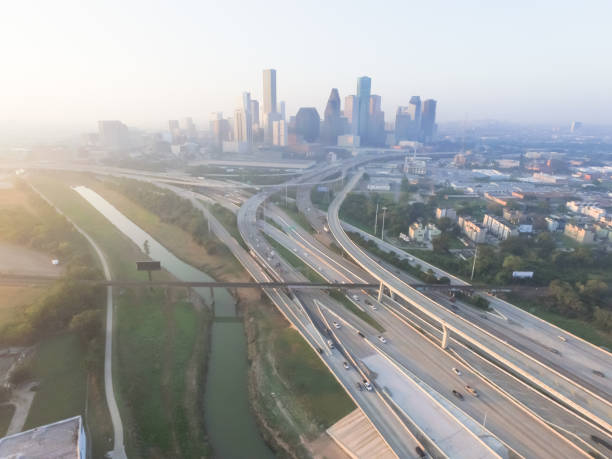istock Houston Downton Highway view fron North side 861722322