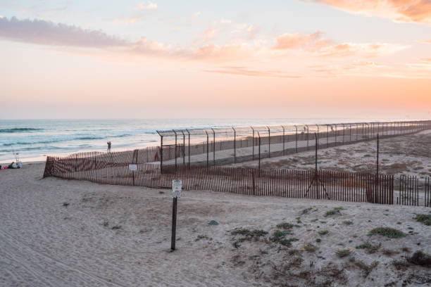 istock Sunset in Huntington Beach, CA 861778696