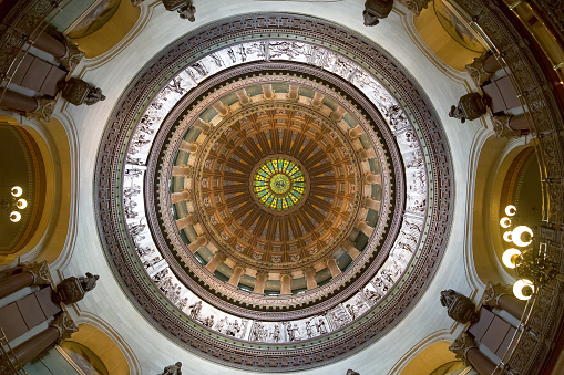 Jefferson City: Photo of the rotunda in the Missouri capitol building.