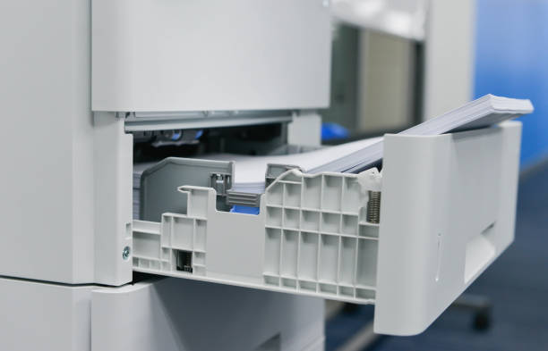 istock Reload the paper to printer tray 861865320