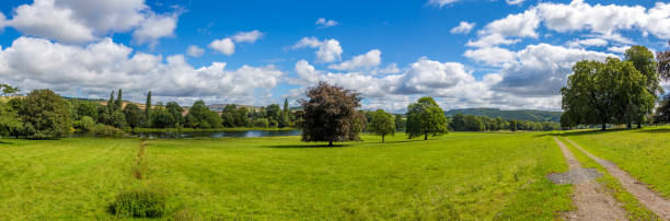 панорама шропшир сельской местности англии 1 - shropshire blue стоковые фото и изображения
