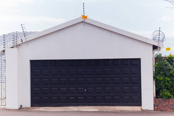 istock Double Garage Door Entrance 861947766