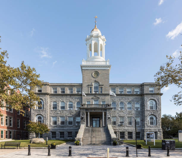 istock Newport city hall 861971636