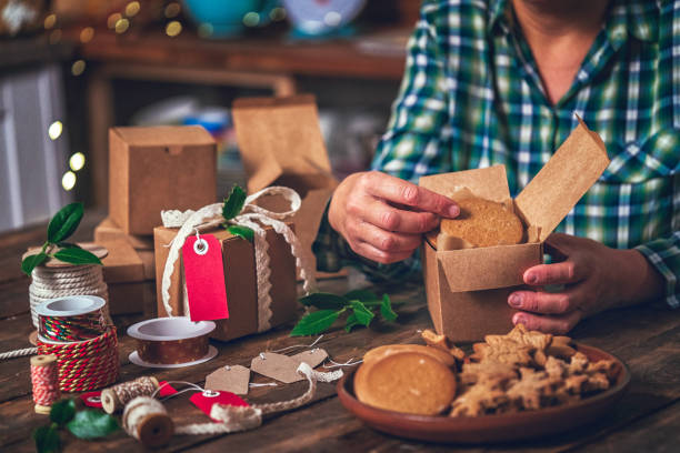 istock Sending Homemade Cookies for Christmas as a Gift 861997908