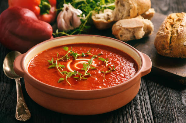 istock Baked red pepper cream soup with garlic and timian. 862051640