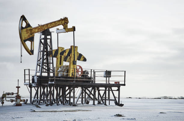 istock Oil rig, snow winter 862058870