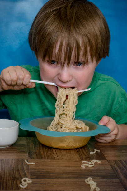 istock slurp noodles 862069296
