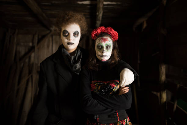 istock Having fun at Halloween – The couple 862082662