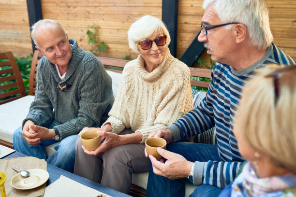 istock Senior Friends Enjoying Time Together 862157012