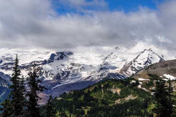 istock Mount Rainier shrouded in Clouds 862164428