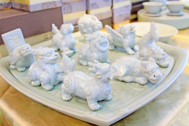 istock exquisite works, ceramic crafts, closeup of photo 862168124