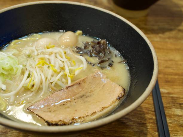 istock Japanese food Shio ramen 862189794