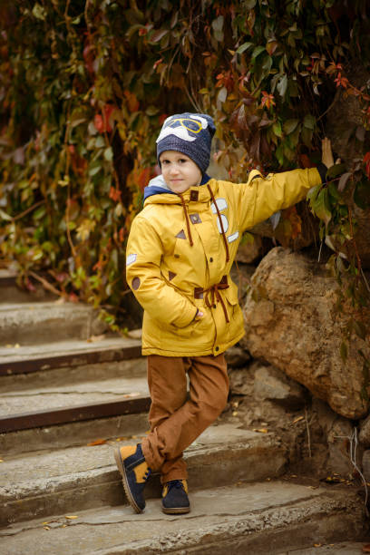 istock Cute little kid boy on autumn day 862195738
