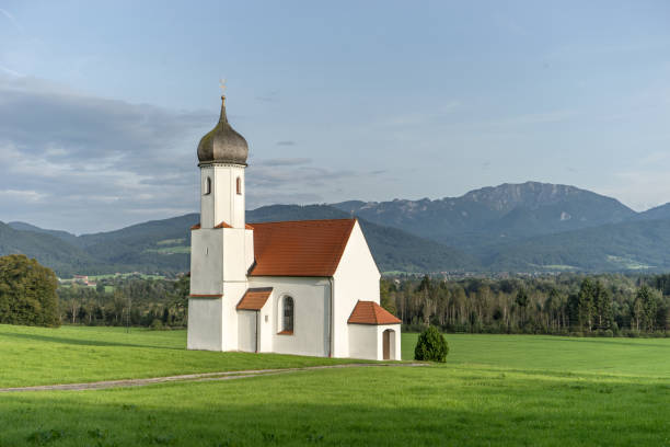 istock small church in Bavaria 862205744