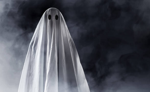 ghost  - aparición acontecimiento fotografías e imágenes de stock