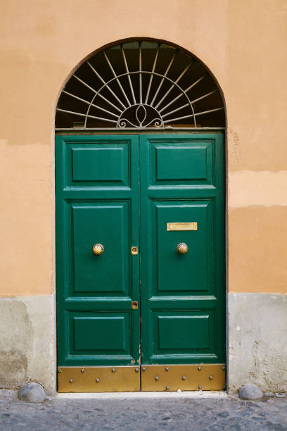 istock Old green door in Rome 862212856