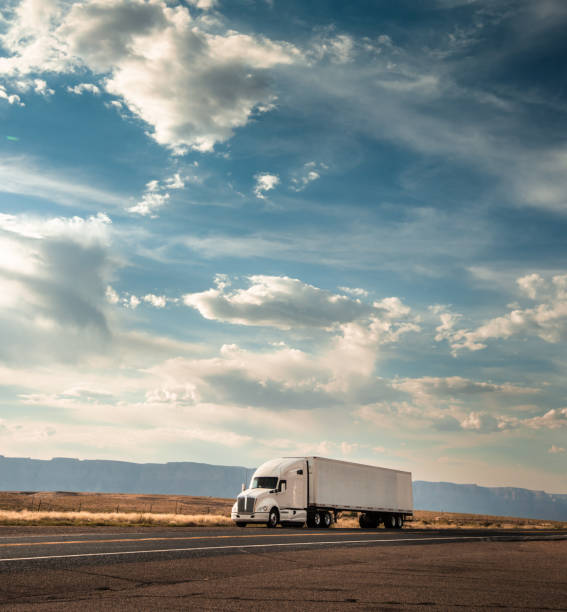 truck on the road on the route 66 truck on the road on the route 66 truck mode of transport road transportation stock pictures, royalty-free photos & images