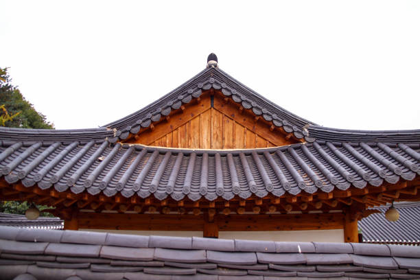 istock Roof of Hanok 862249590