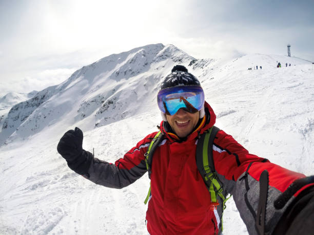 istock Skier in winter ambience on mountain 862283818