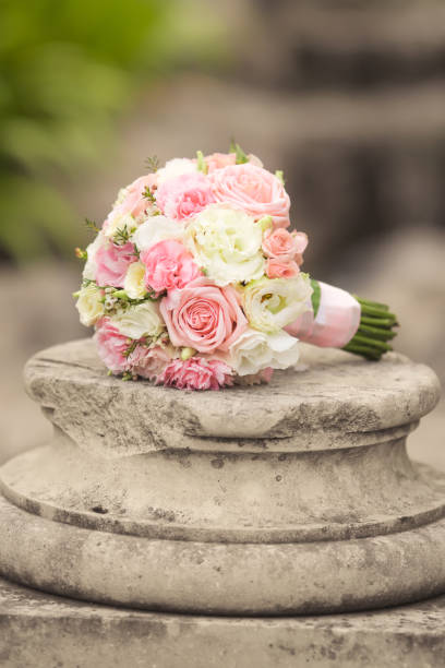 istock Wedding bouquet in pastel colors 862291188
