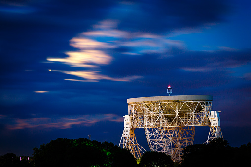 Jodrell Bank Radio Telescope and the Rising Moon