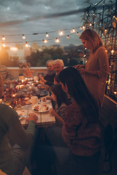 istock Thanksgiving dinner with family 862297438