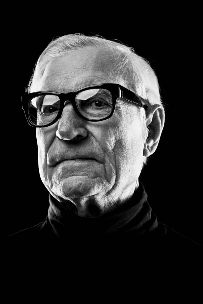 istock Sad old man in glasses 862306058