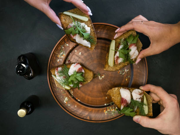 istock Restaurant friends food concept 862312932