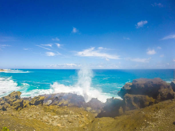 istock Visiting Halona Blow Hole in Hawaii 862345170