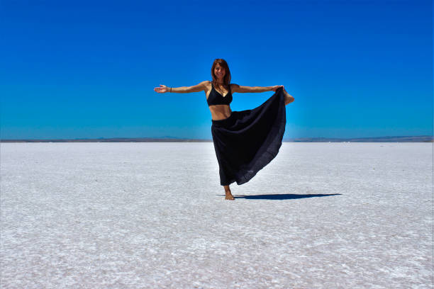 istock Wind of love... SAlt Lake, Turkey 862366014