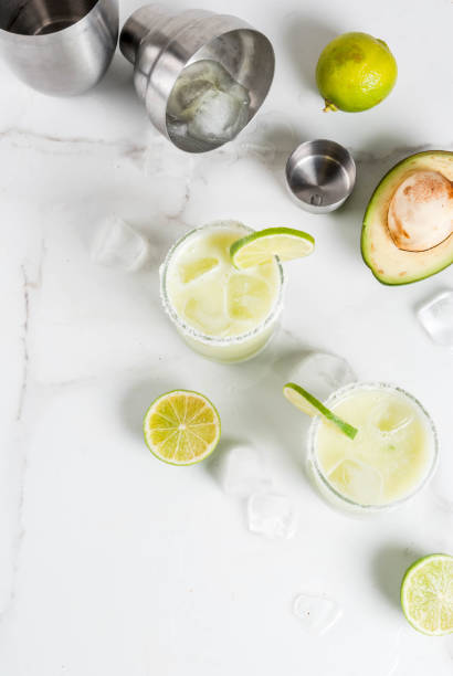 istock Avocado and lime margarita 862452970