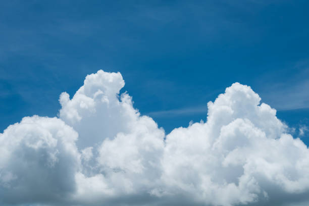 istock Closeup cumulus cloud with blue sky 862453478