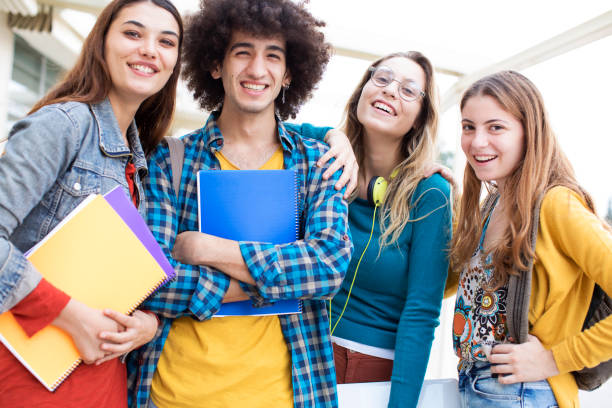 istock Teenagers friends friendship students concept 862461014