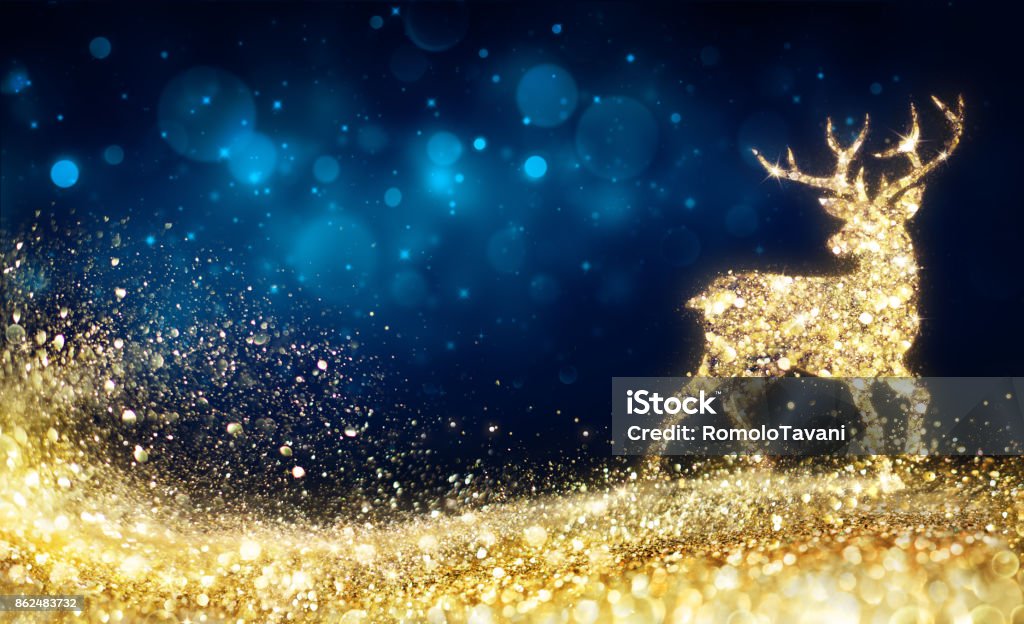 Natale - Renna d'Oro nella Notte Astratta - Foto stock royalty-free di Natale