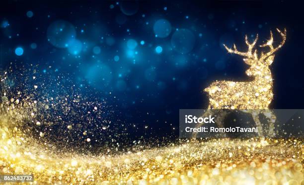 Natale Renna Doro Nella Notte Astratta - Fotografie stock e altre immagini di Natale - Natale, Renna, Oro - Metallo