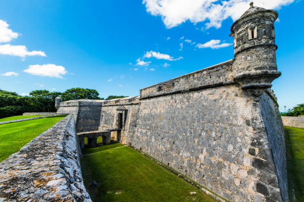 форт сан-мигель, кампече - campeche стоковые фото и изображения