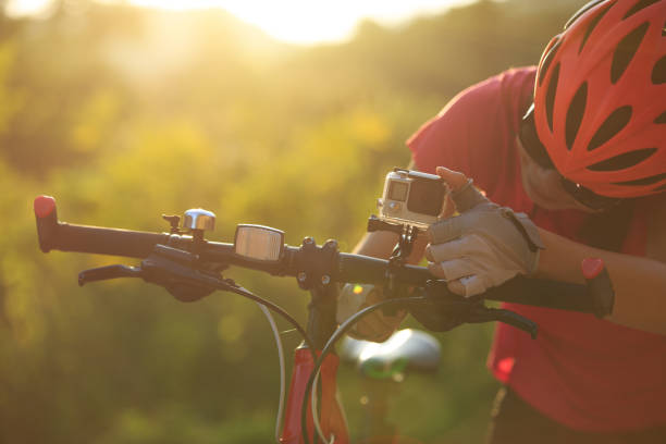 istock cyclist mount the action camera on mountain bike 862532138