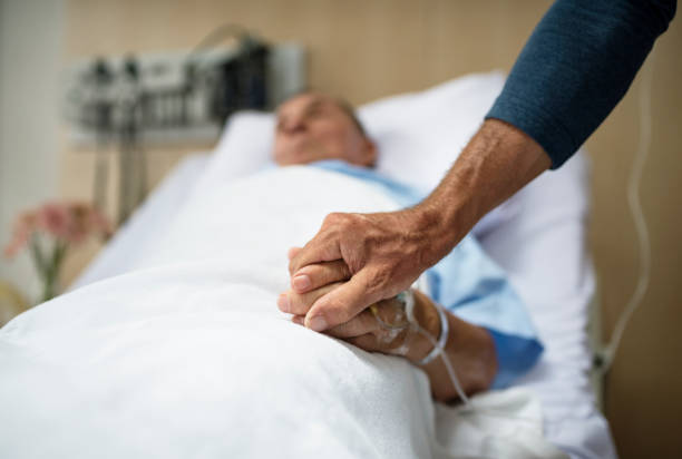 istock A sick elderly staying at a hospital 862564112