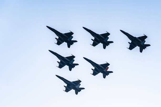 six f18 hornet jet fighters flying a blue sky day - military airplane mcdonnell douglas fa 18 hornet military fighter plane imagens e fotografias de stock