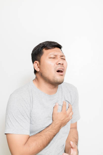 istock Asian man in gray t-shirt 862611798