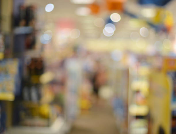 istock Abstract blurry background of retail shops in shopping mall 862637280