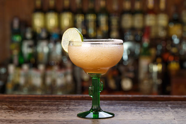 istock Ice Margarita cocktail 862641742