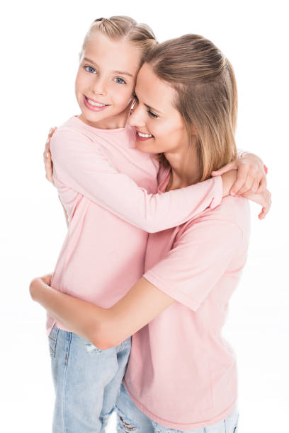istock daughter and mother hugging 862667584