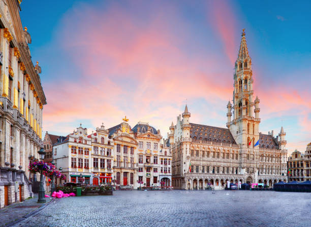 bruselas - grand place, bélgica, nadie - región de bruselas capital fotografías e imágenes de stock