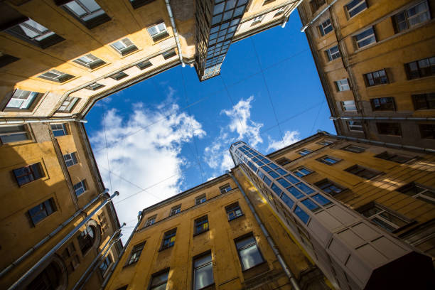 istock Courtyard structure shapes in St.Petersburg, Russia. 862703918