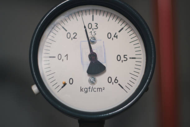 istock Old vintage soviet manometr of air compressor - measure air pressure 862707514